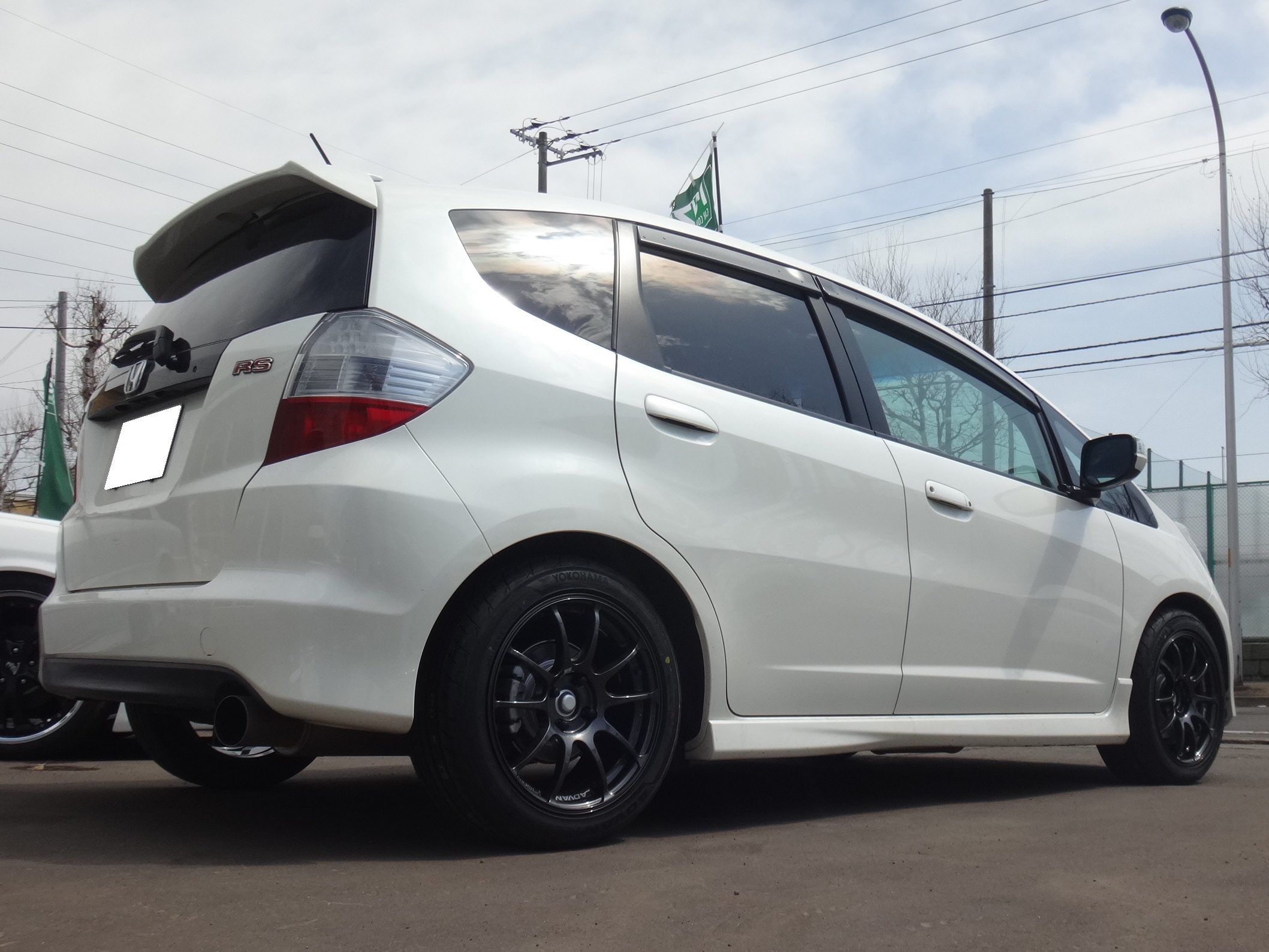 HONDA ホンダ Fit RS GE8 】 ADVAN Racing