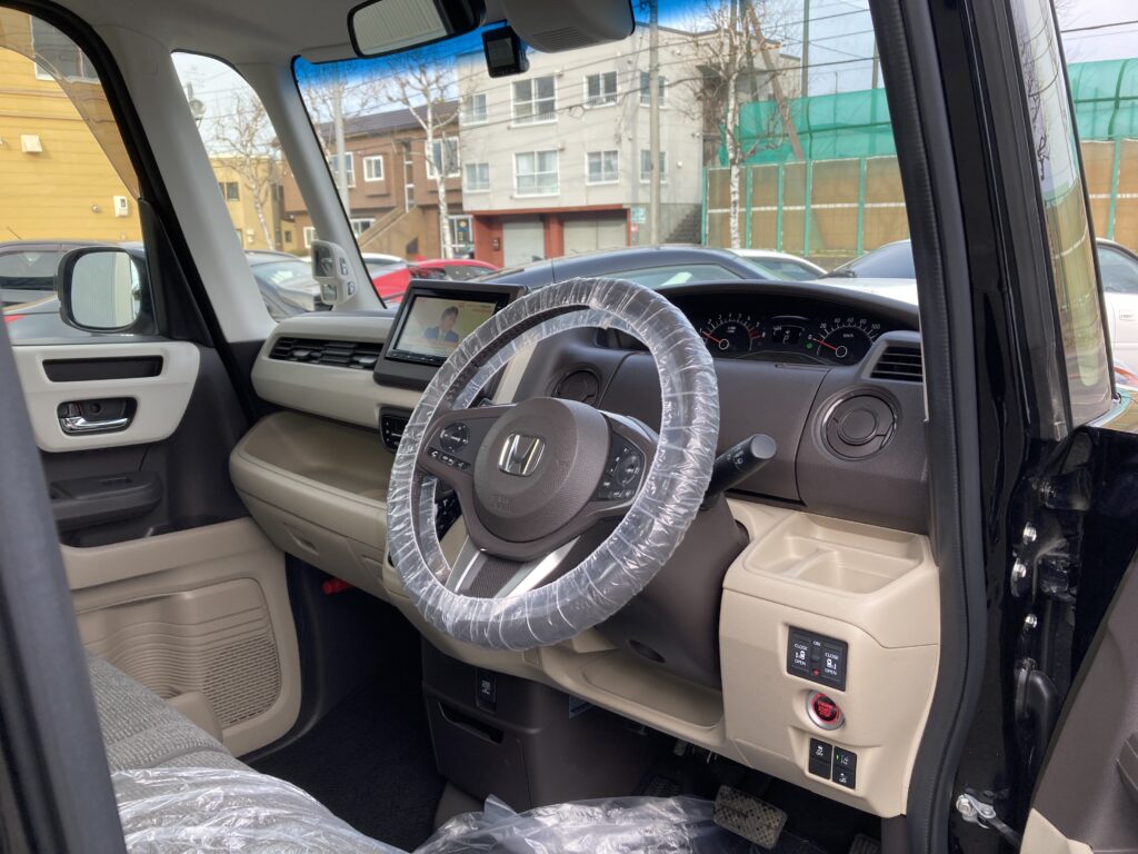 ホンダ、Ｎ－ＢＯＸ、Ｇ・Ｌターボ、４ＷＤ、ＪＦ４、軽自動車、イサイズ札幌、