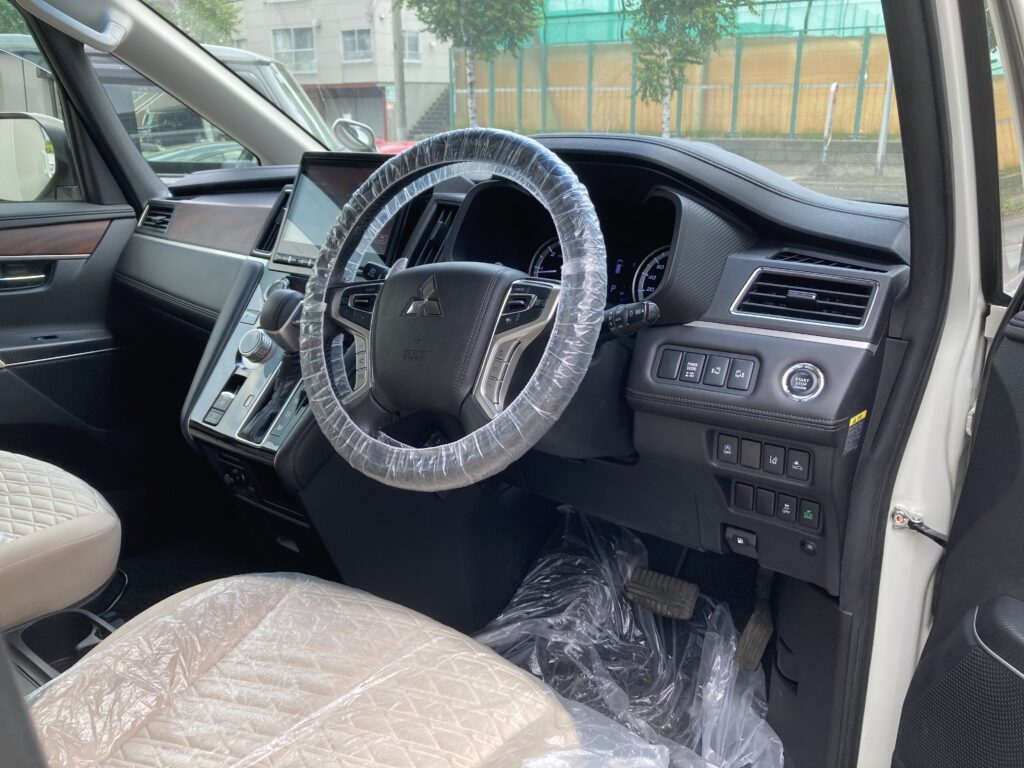 三菱、デリカＤ５、Ｇ、ＣＶ１Ｗ、４ＷＤ、イサイズ札幌、