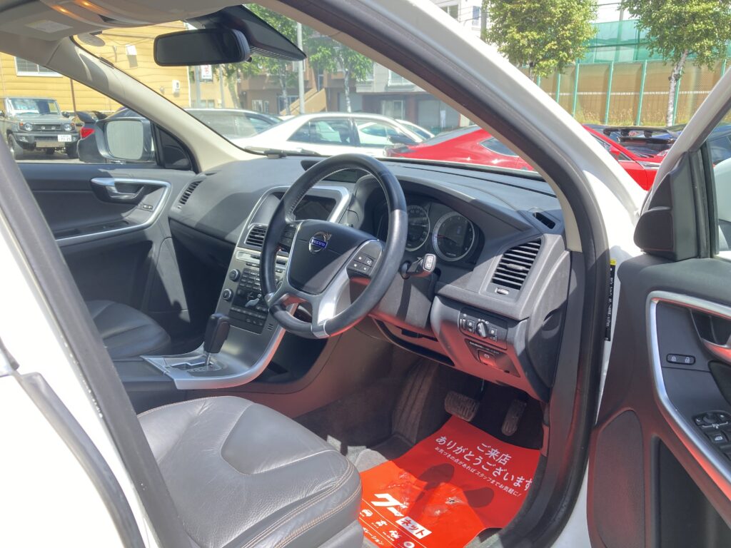 ボルボ、V90、クロスカントリー、T5、輸入車、イサイズ札幌、