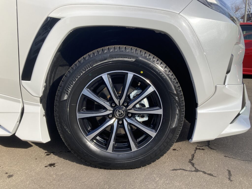 新車、トヨタ、ＲＡＶ４、ハイブリッドＧ、ＴＲＤ、モデリスタ、４ＷＤ、イサイズ札幌、