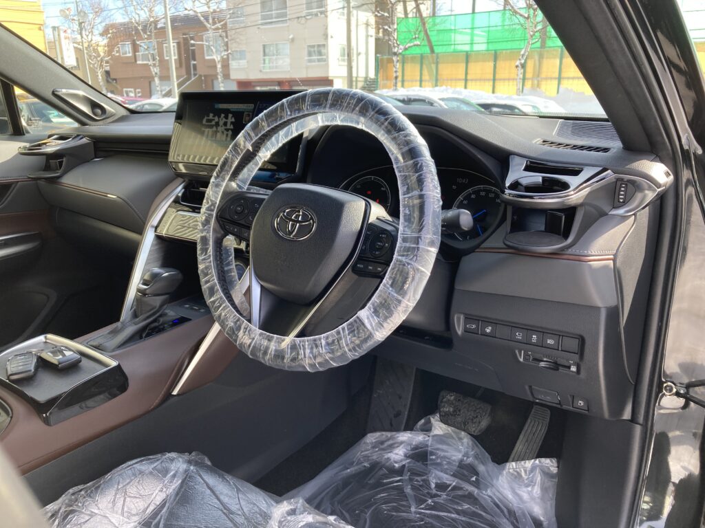 トヨタ、ハリアー、ハイブリッド、Z、レザーパッケージ、AXUH85、4WD、イサイズ札幌、