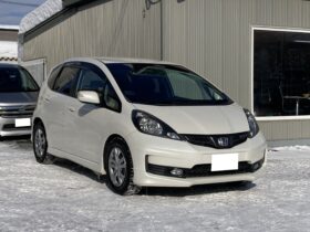 ホンダ、フィット、１．５、ＲＳ、１０ｔｈアニバーサリー、ＧＥ８、６ＭＴ、イサイズ札幌、ウルト防錆アンダーコーティング